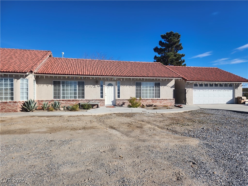 2651 Homestead Road Pahrump, NV 89048 - Photo 3 of 35 Gallery Image 3