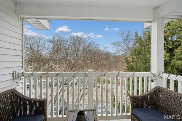 $164,900 | 420 Benton Drive, Unit K, St. Peters, MO 63376