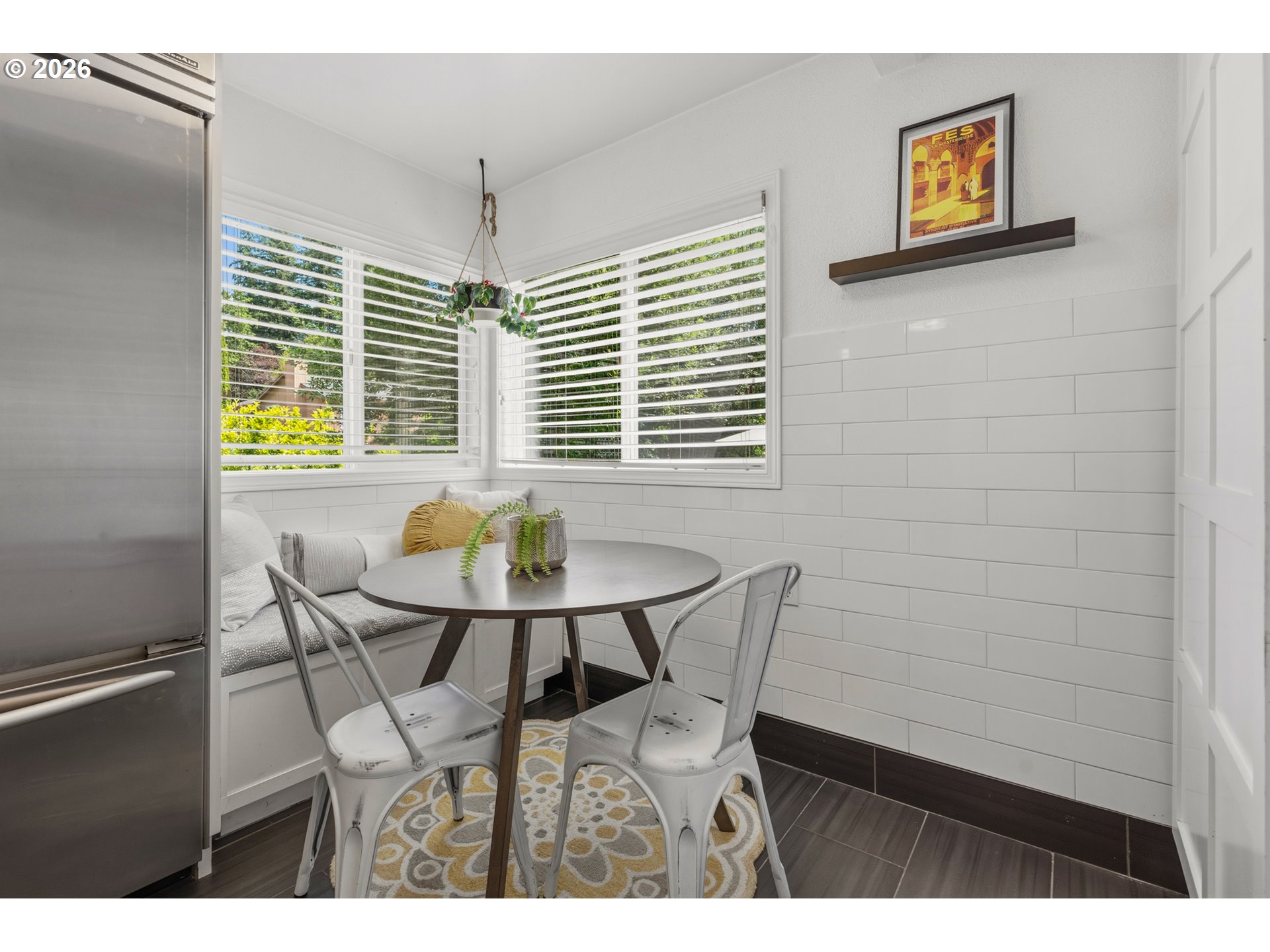 11410 Southwest 47th Avenue Portland, OR 97219 - Photo 14 of 37