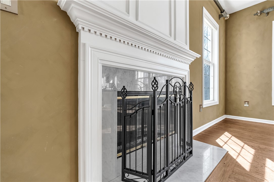 105 Castle Rocks Road Warwick, RI 02886 - Photo 13 of 44