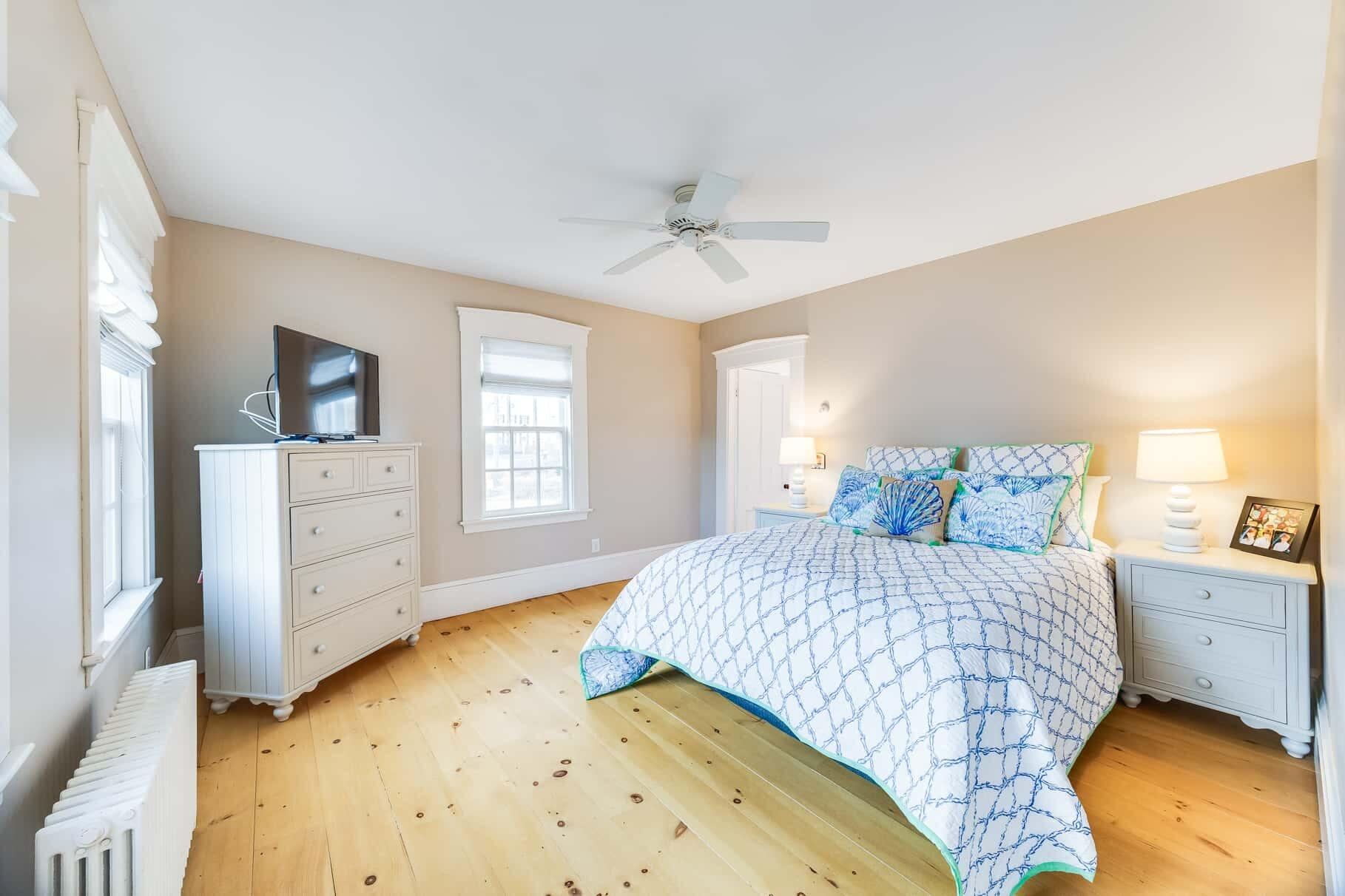 10 Bank Street Wellfleet, MA 02667 - Photo 16 of 49 021