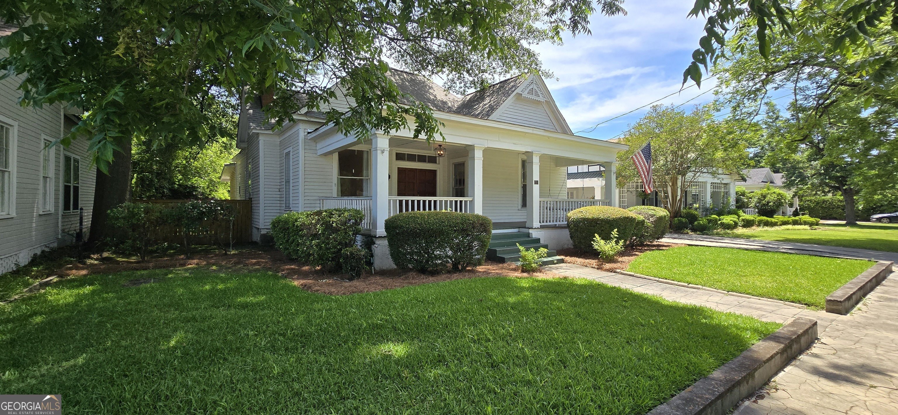 712 Stonewall Street Dublin, GA 31021 - Photo 2 of 51