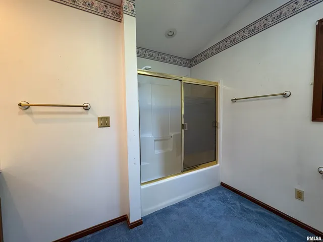 $210,000 | 102 North Westpoint, Jacksonville, IL 62650