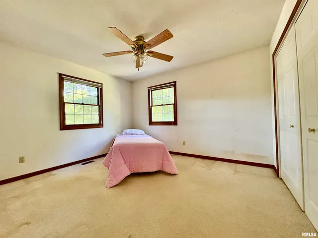 $210,000 | 102 North Westpoint, Jacksonville, IL 62650