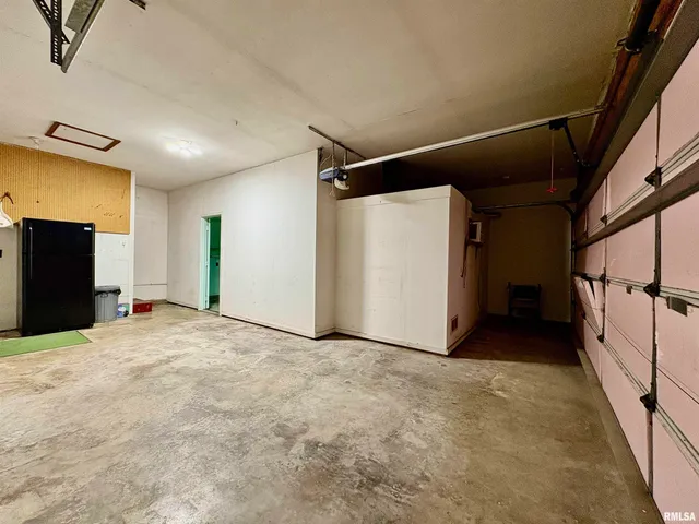 $210,000 | 102 North Westpoint, Jacksonville, IL 62650