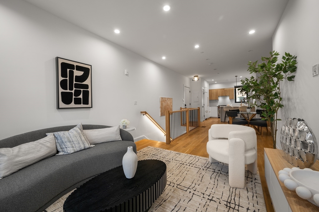 1618 Beacon Street, Unit A Brookline, MA 02446 - Photo 12 of 28