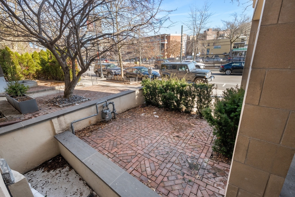 1618 Beacon Street, Unit A Brookline, MA 02446 - Photo 22 of 28