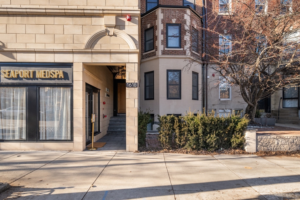 1618 Beacon Street, Unit A Brookline, MA 02446 - Photo 27 of 28