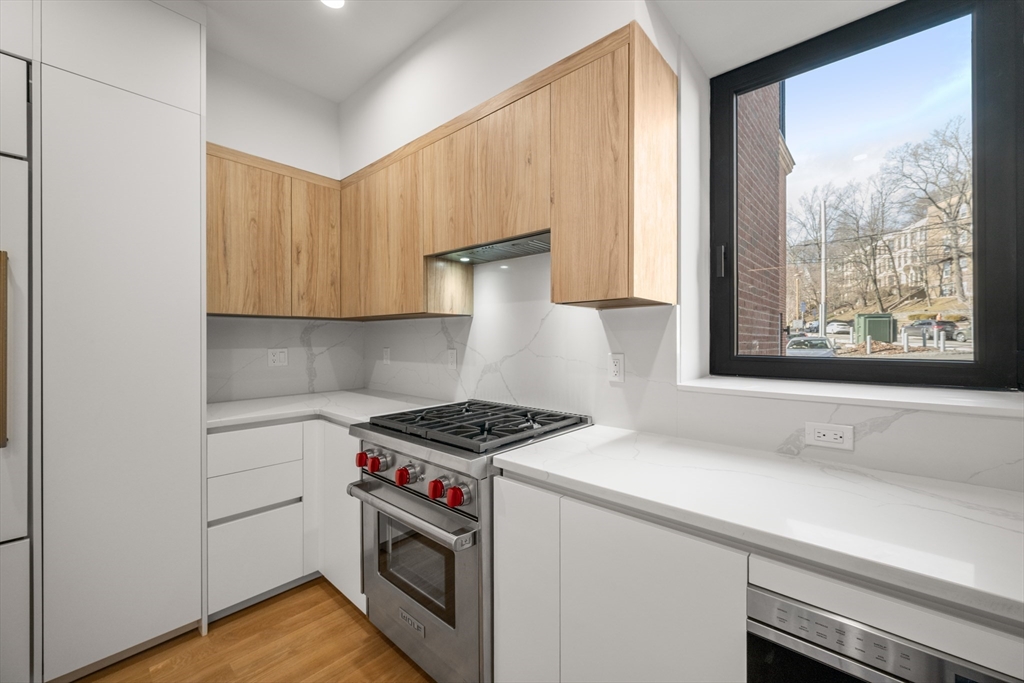 1618 Beacon Street, Unit A Brookline, MA 02446 - Photo 6 of 28