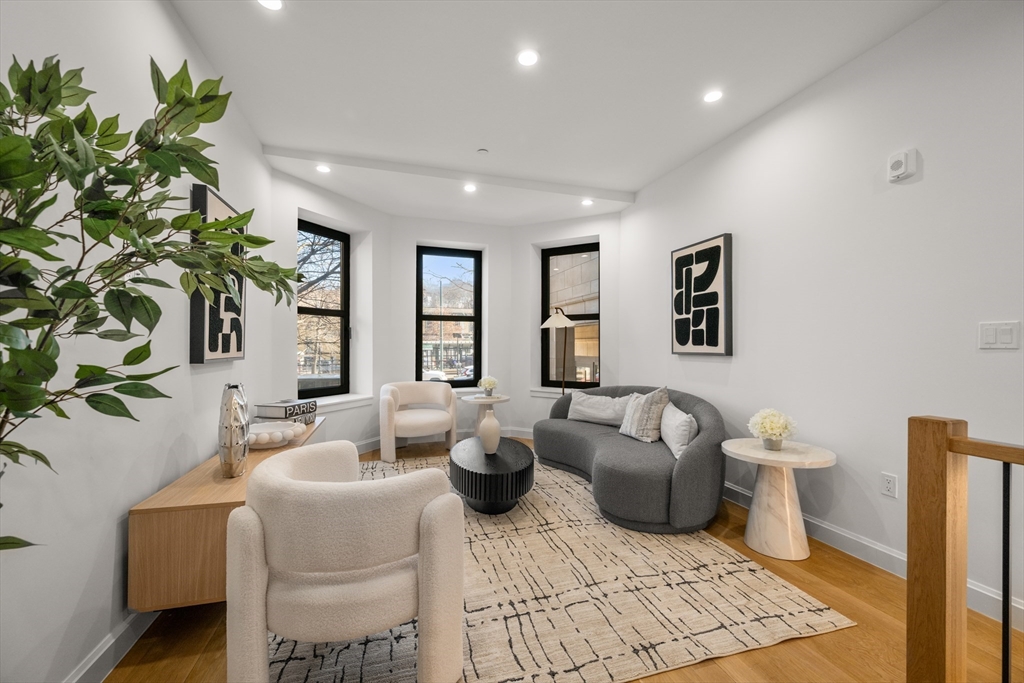 1618 Beacon Street, Unit A Brookline, MA 02446 - Photo 8 of 28