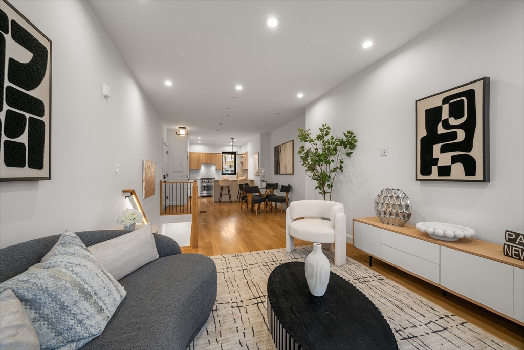 1618 Beacon Street, Unit A Brookline, MA 02446 - Photo 9 of 28