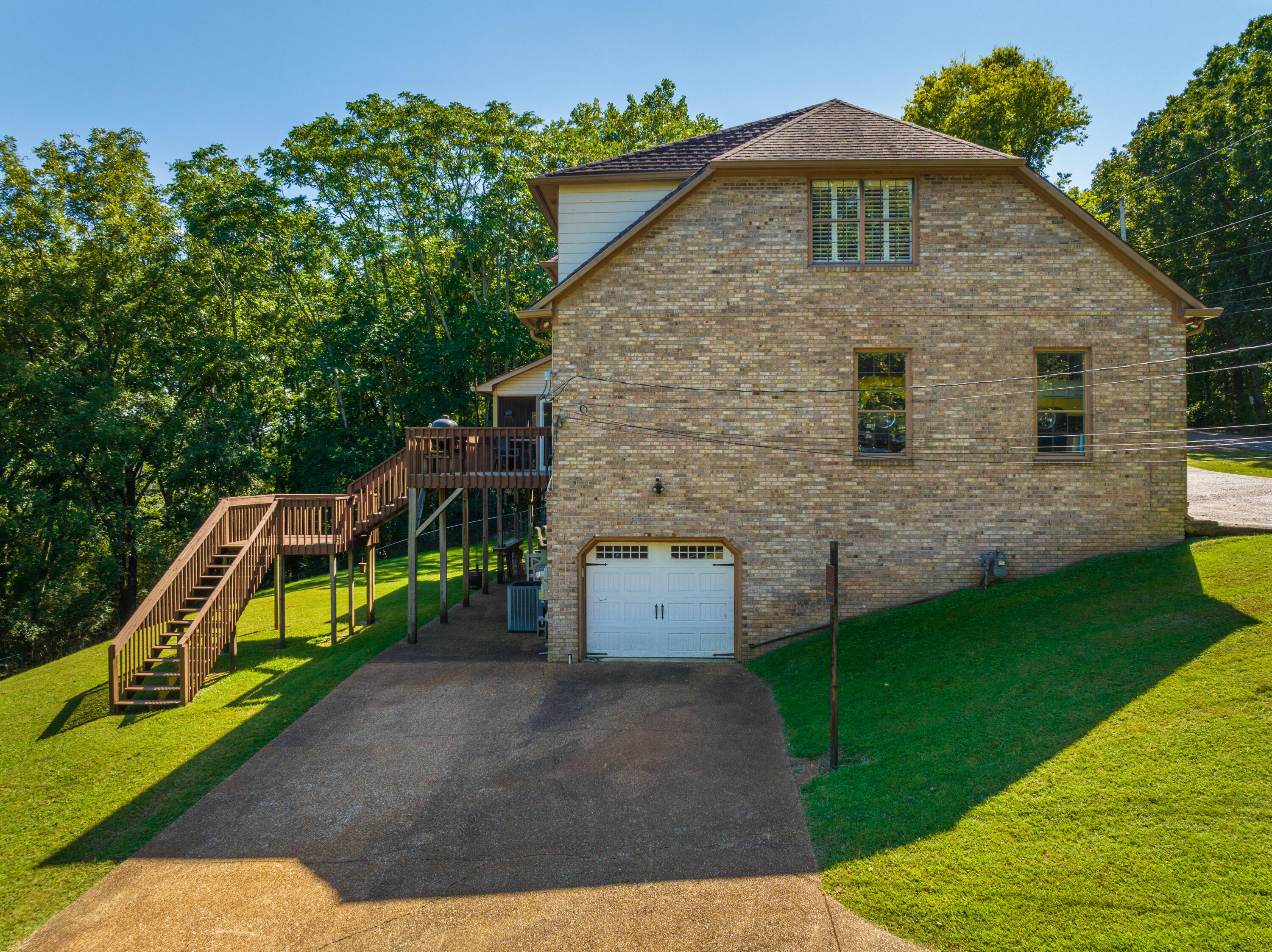 6370 Fairview Road Hixson, TN 37343 - Photo 2 of 41 2022_09_September_6370_Fairview_Rd_0006