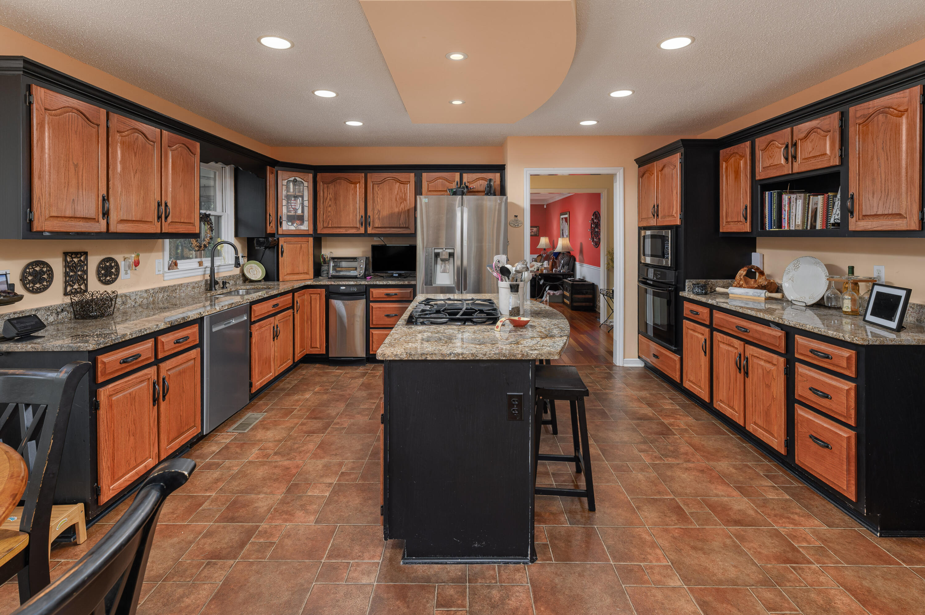 6370 Fairview Road Hixson, TN 37343 - Photo 5 of 41 2022_09_September_6370_Fairview_Rd_0021