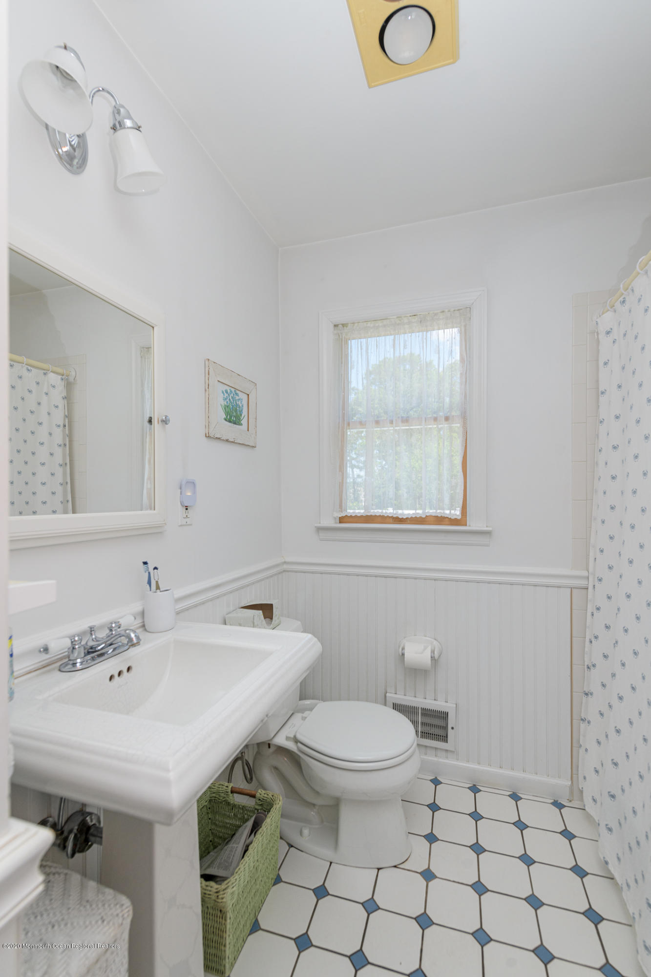3713 River Road Point Pleasant, NJ 08742 - Photo 17 of 39 07 full Bath 1st flr (1)