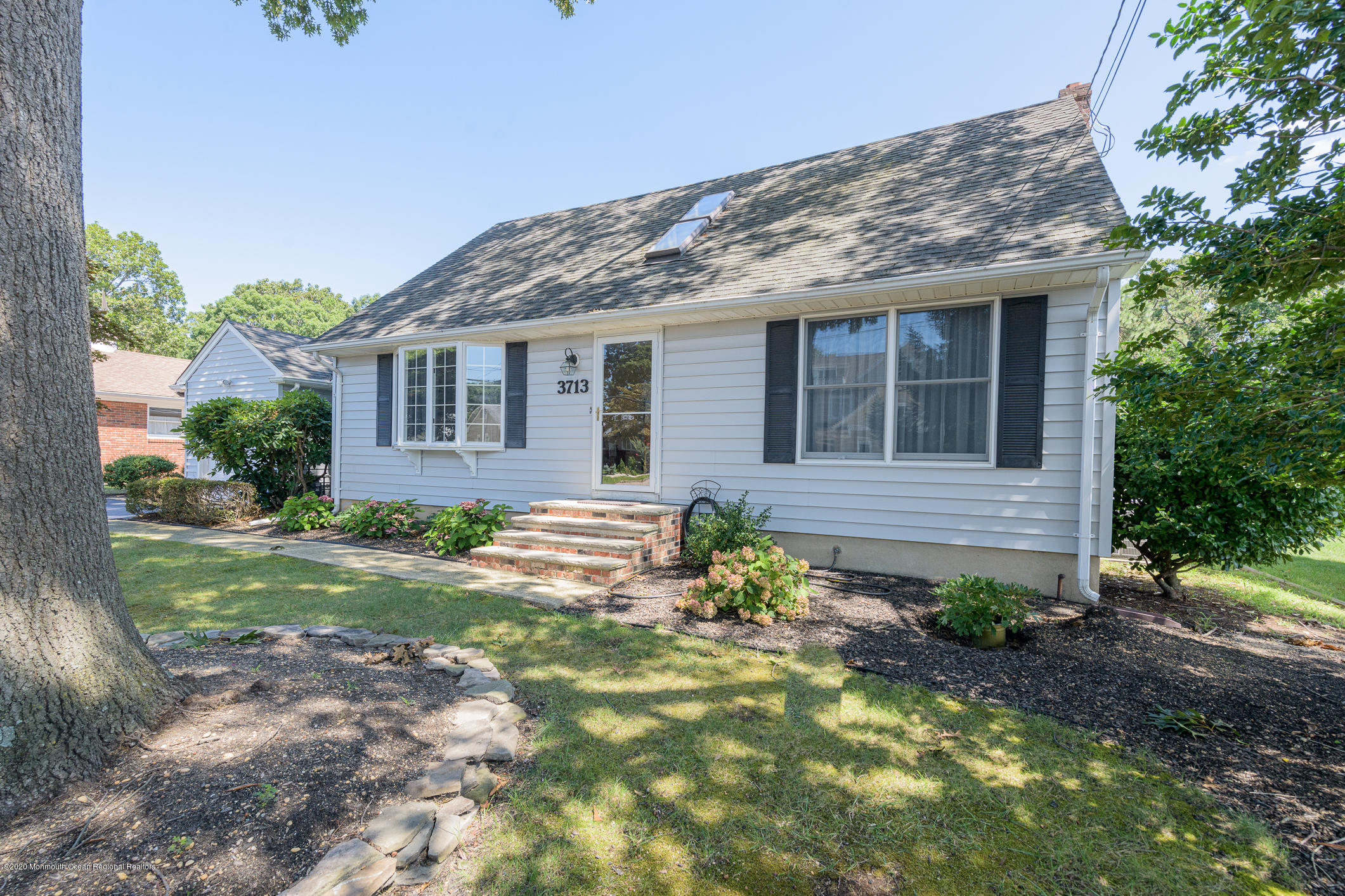 3713 River Road Point Pleasant, NJ 08742 - Photo 3 of 39 01 Front (4)