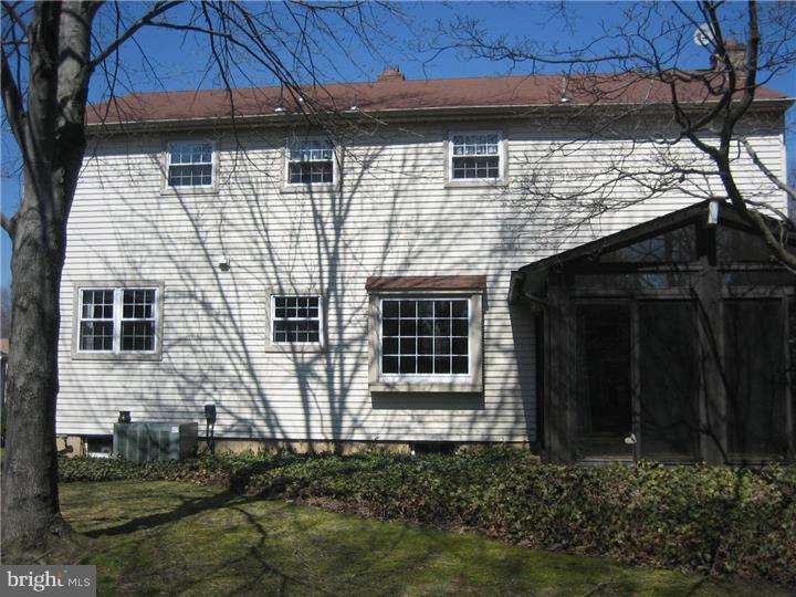 752 York Road Mount Laurel, NJ 08054 - Photo 21 of 25 Exterior Back