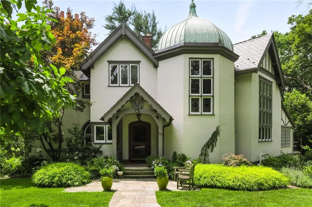 743 Chestnut Road Sewickley, PA 15143 - Photo 2 of 40 a front view of a house with a yard