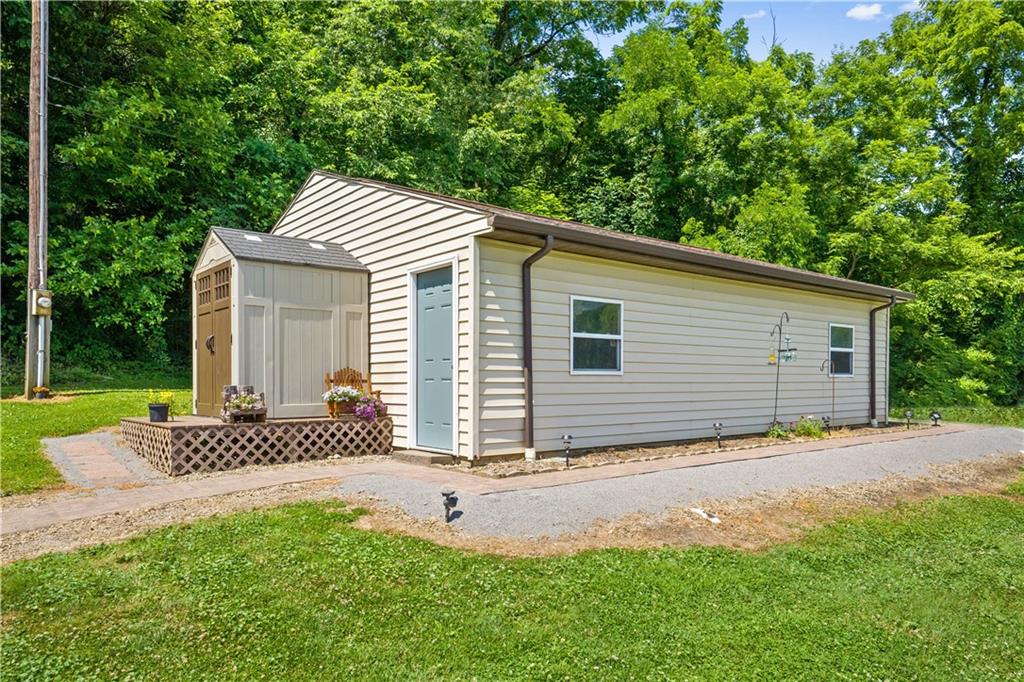 173 Park Road, Unit 3 Aliquippa, PA 15001 - Photo 21 of 24 Gallery Image 21