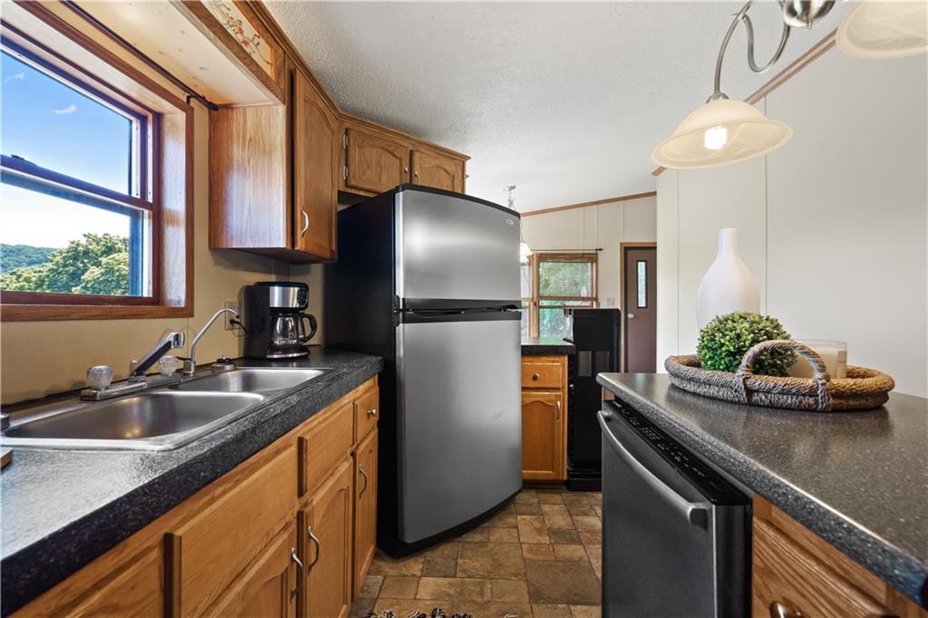 173 Park Road, Unit 3 Aliquippa, PA 15001 - Photo 6 of 24 Gallery Image 6