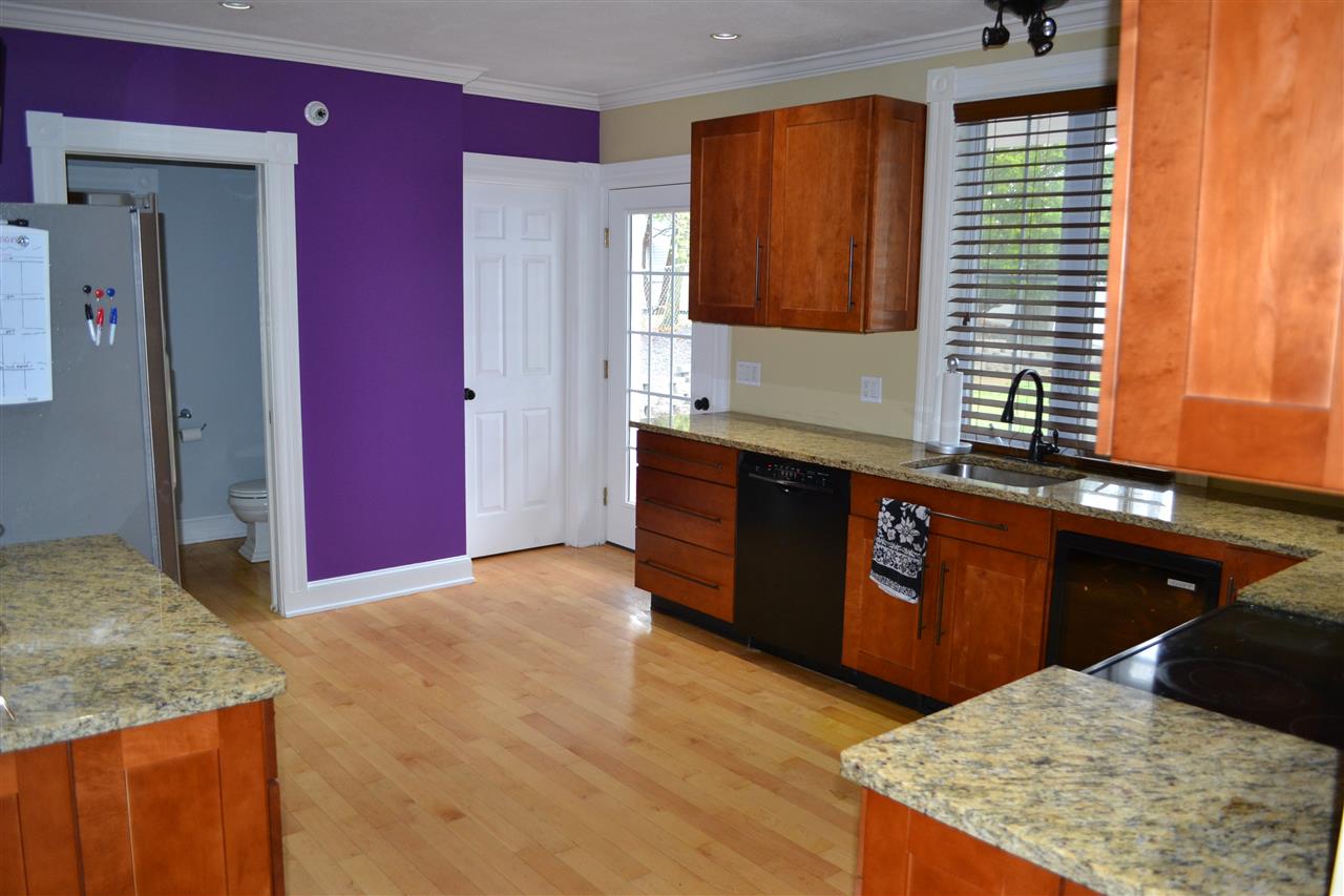 2 Howard Street Derry, NH 03038 - Photo 10 of 19