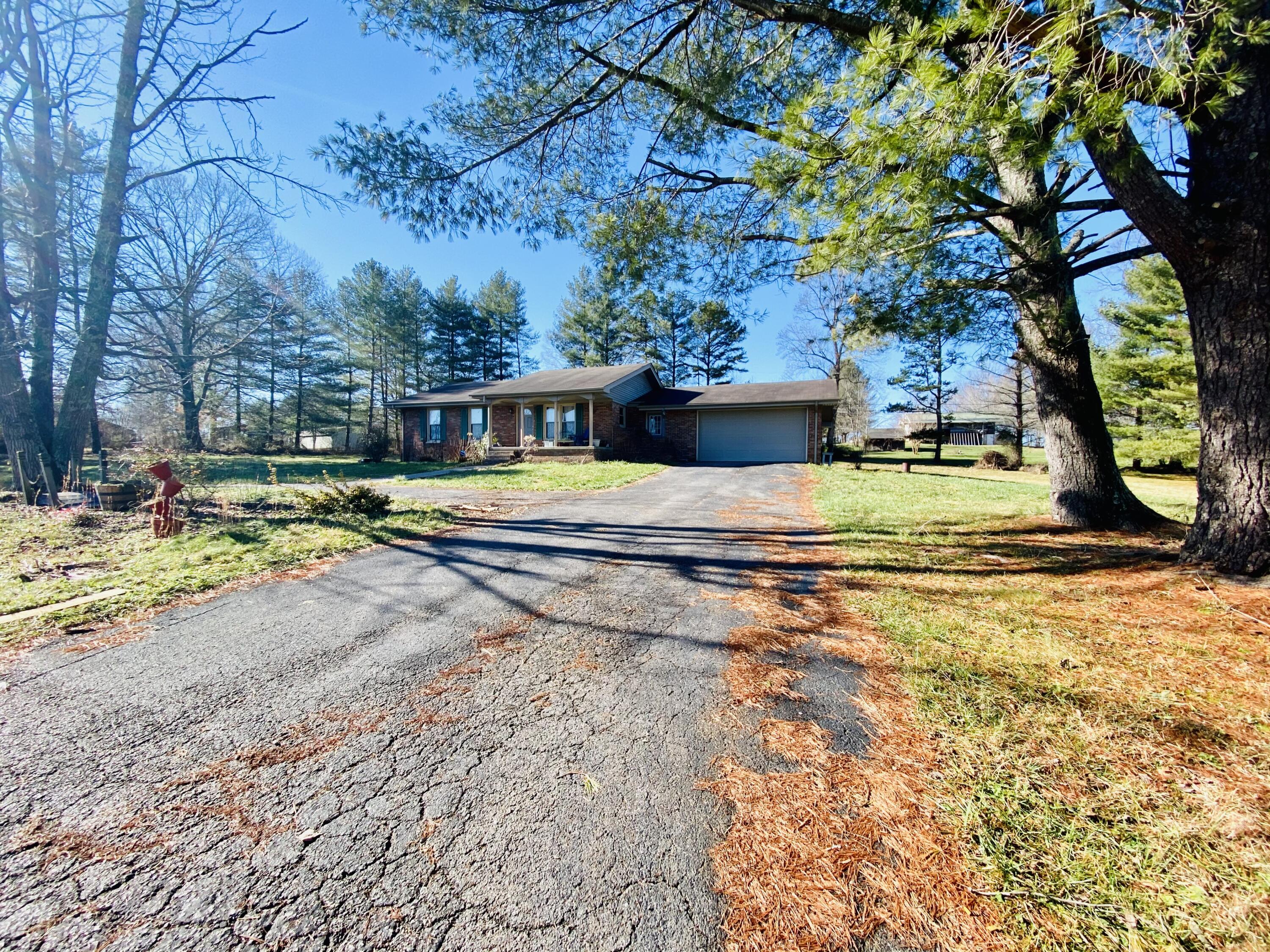 793 Jackson Fariston Road London, KY 40744 - Photo 2 of 16 IMG-3355