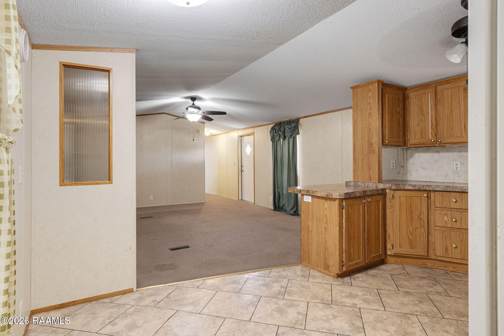 160 Gayle Drive Church Point, LA 70525 - Photo 7 of 30 8-web-or-mls-160 Gayle Dr-8