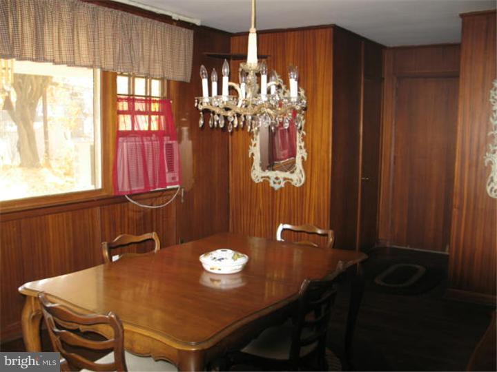 118 Wetherill Road Cheltenham, PA 19012 - Photo 11 of 16 Dining Room