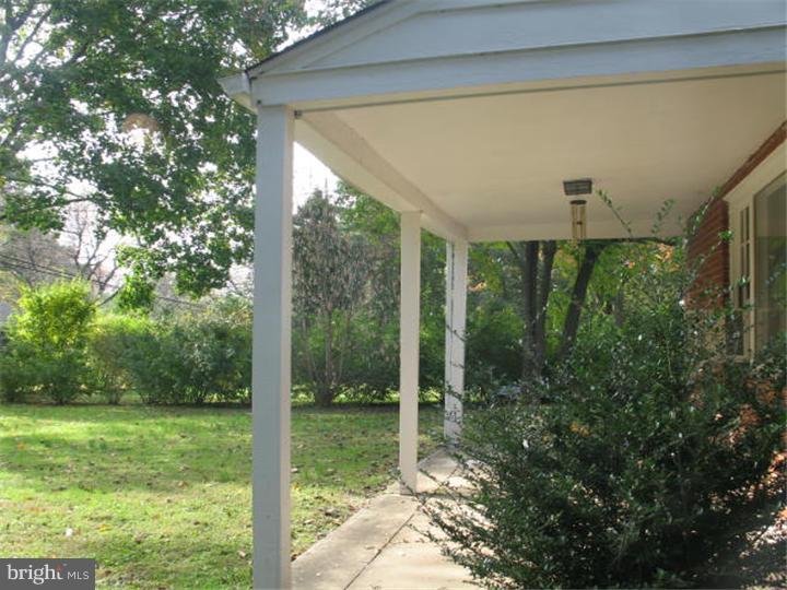 118 Wetherill Road Cheltenham, PA 19012 - Photo 4 of 16 Exterior Back
