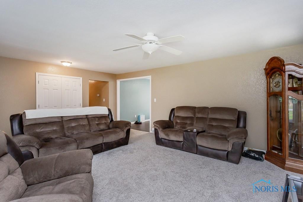 1202 Rochelle Road Toledo, OH 43615 - Photo 9 of 50 Gallery Image 9