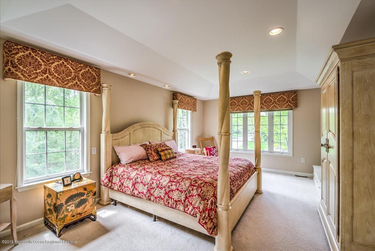 215 Yellowknife Road Morganville, NJ 07751 - Photo 21 of 37 20-MASTER BEDROOM