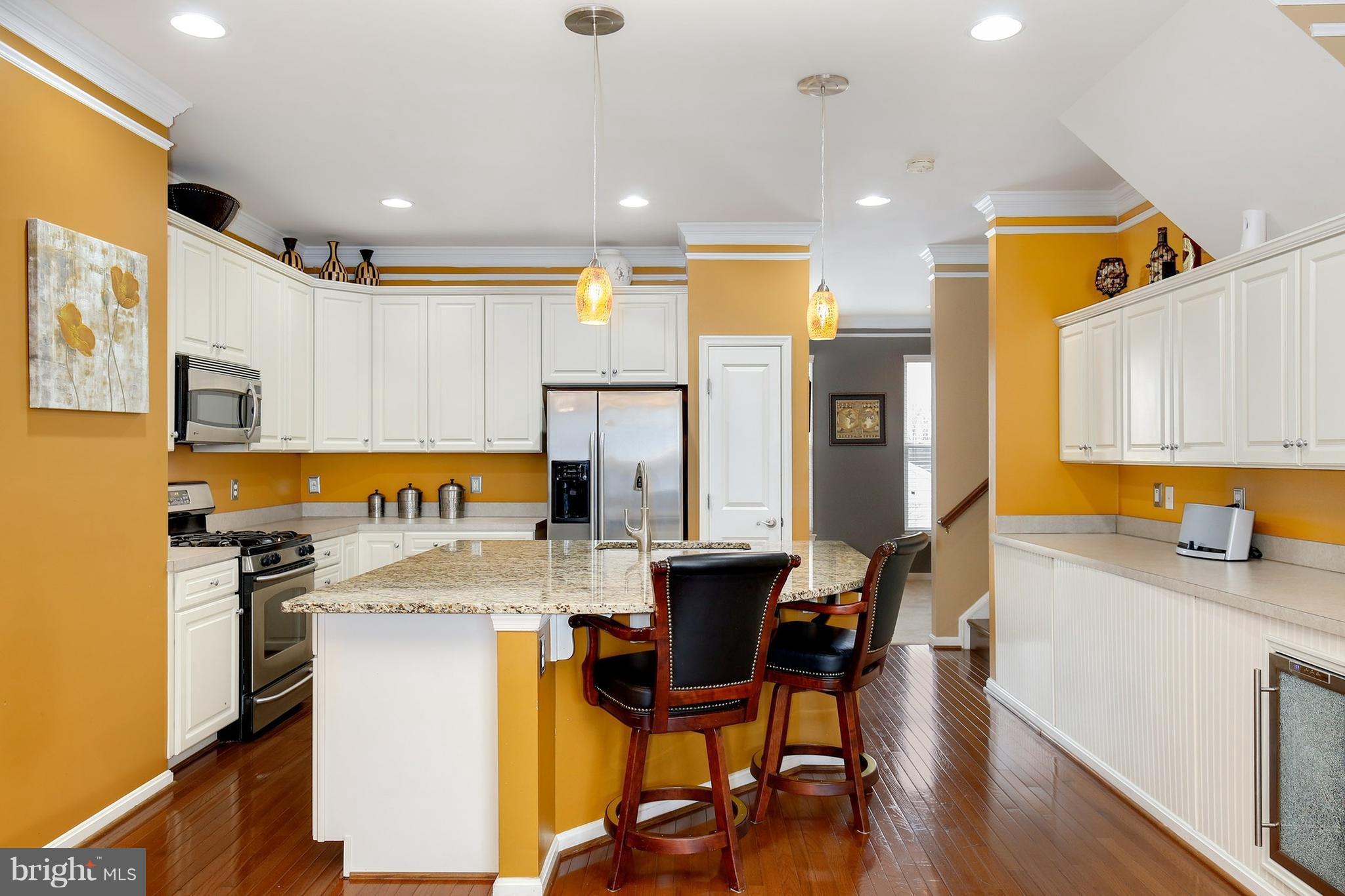 9137 Ribbon Falls Loop Bristow, VA 20136 - Photo 13 of 30 Kitchen