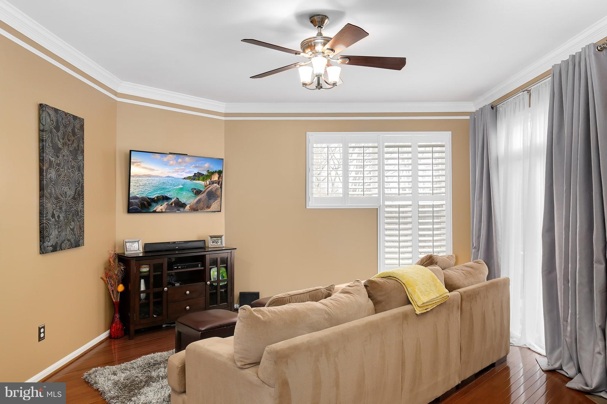 9137 Ribbon Falls Loop Bristow, VA 20136 - Photo 9 of 30 Family Room