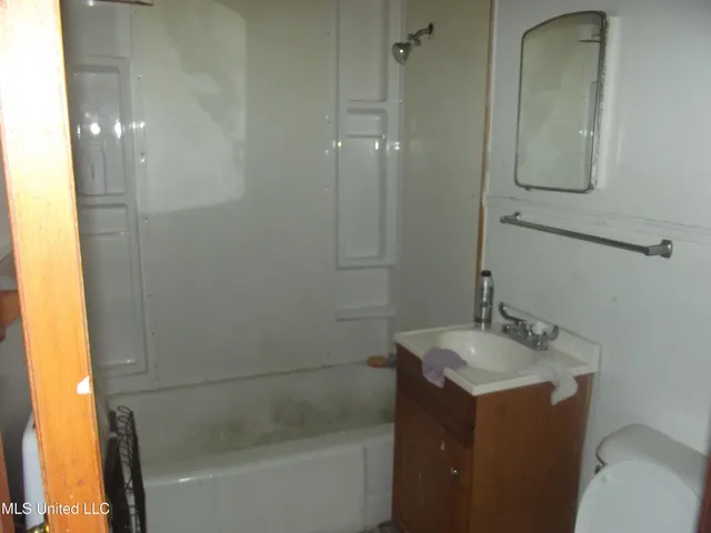 $45,900 | 132 Mt Carmel Drive, Natchez, MS 39120