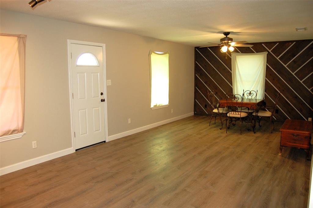 1325 2nd Street Graham, TX 76450 - Photo 2 of 21