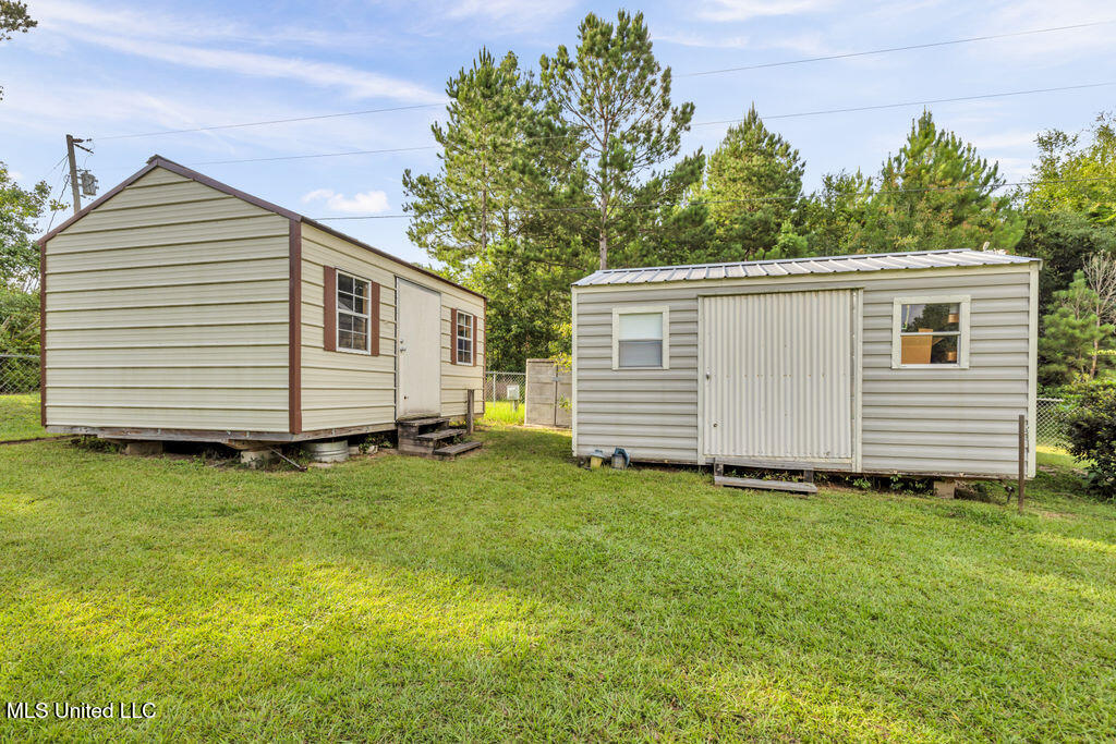 163 Inda Road Perkinston, MS 39573 - Photo 32 of 35 163NIndaRdE-29