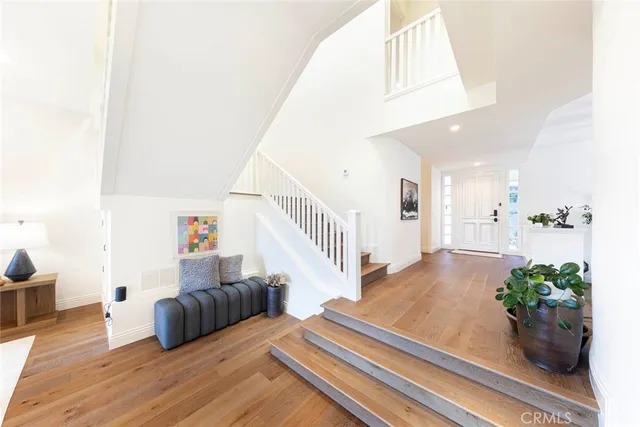 $3,298,000 | 16 Lucerne, Newport Beach, CA 92660