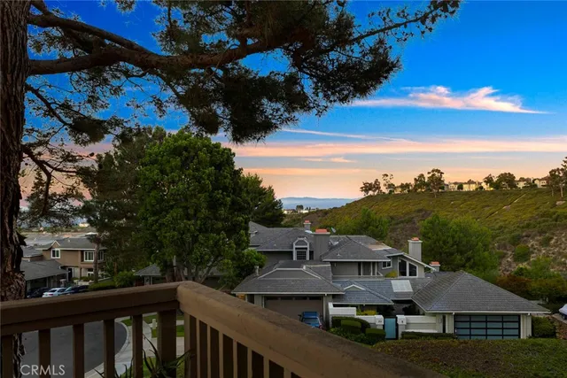 $3,298,000 | 16 Lucerne, Newport Beach, CA 92660