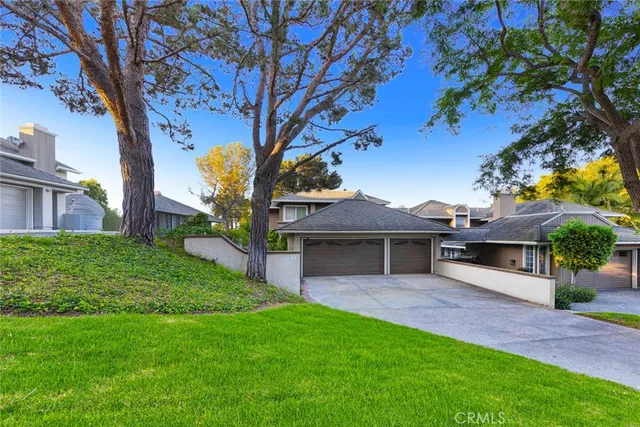 $3,298,000 | 16 Lucerne, Newport Beach, CA 92660