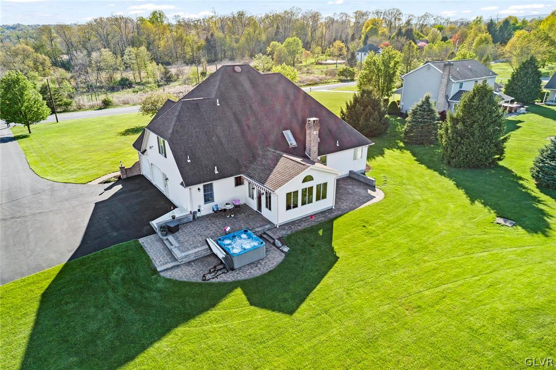 774 Gove Road Nazareth, PA 18064 - Photo 4 of 41