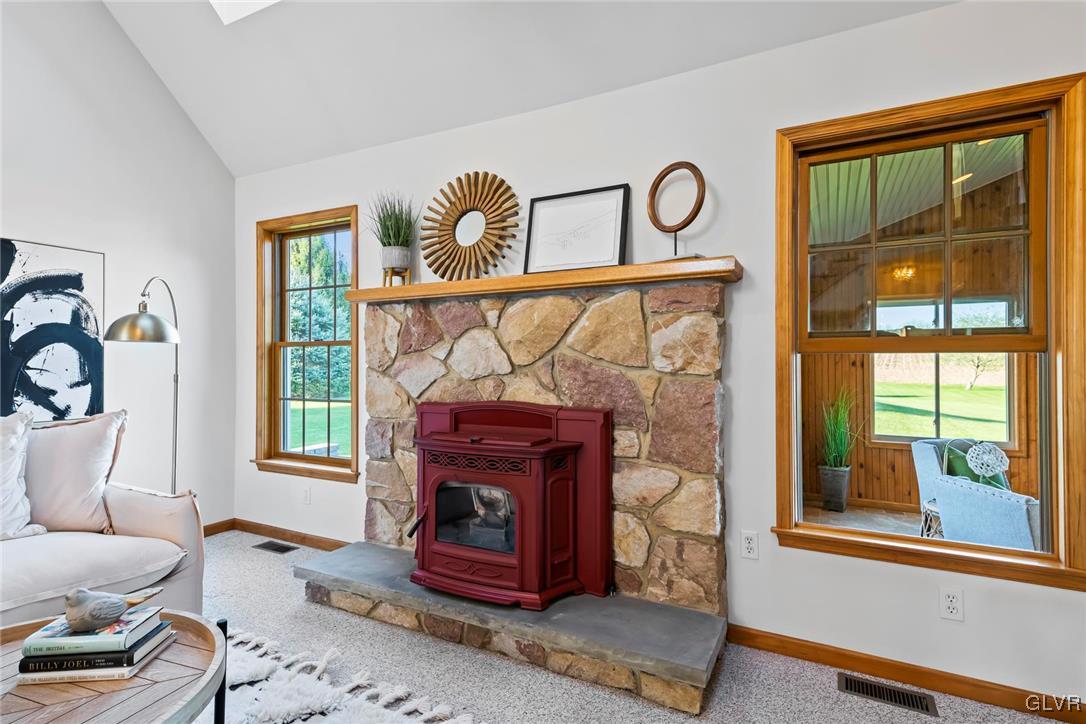 774 Gove Road Nazareth, PA 18064 - Photo 10 of 41