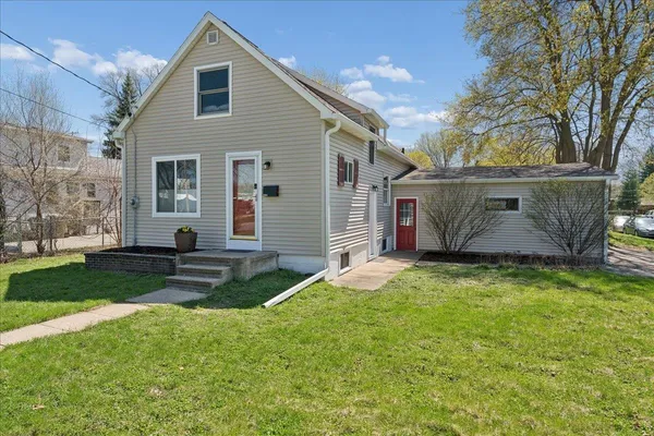 $350,000 | 2001 Melrose Street, Madison, WI 53704