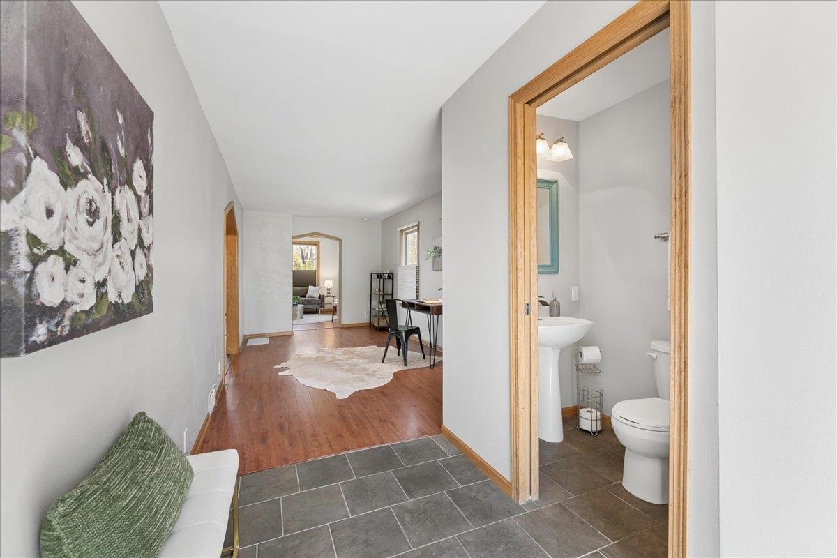 2001 Melrose Street Madison, WI 53704 - Photo 20 of 39