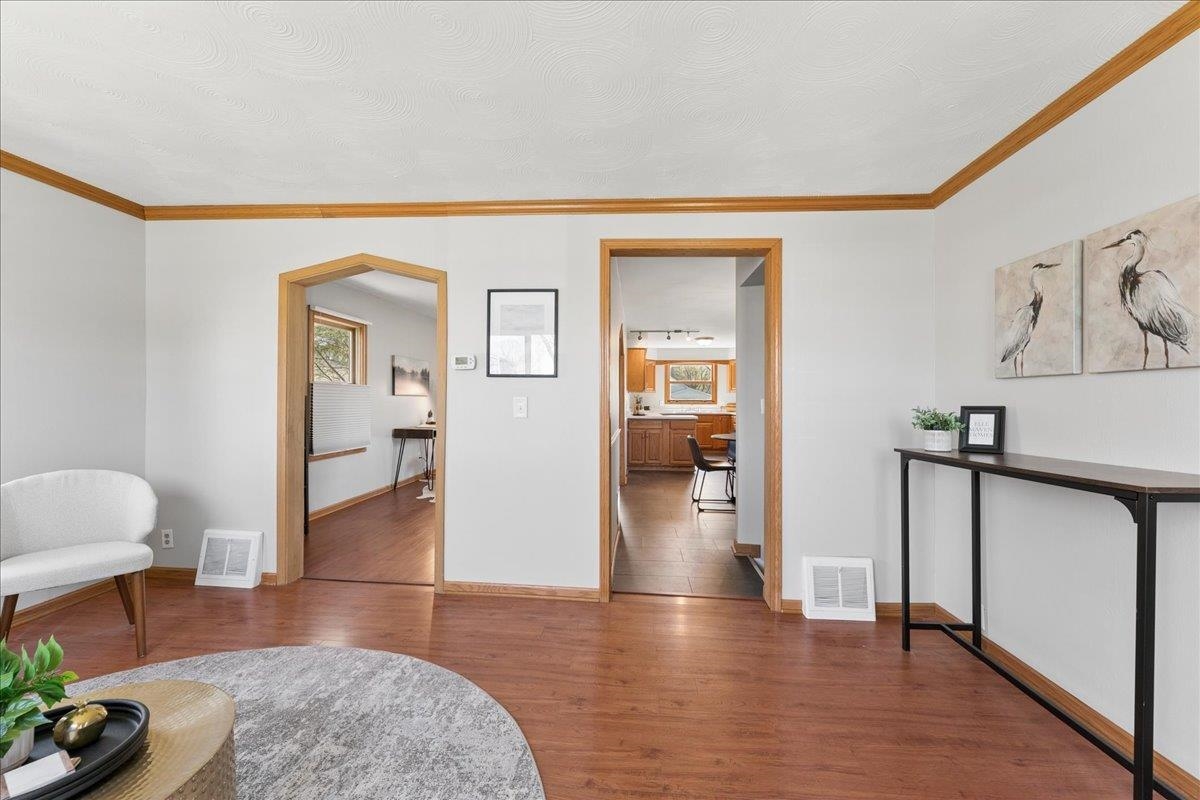 2001 Melrose Street Madison, WI 53704 - Photo 5 of 39