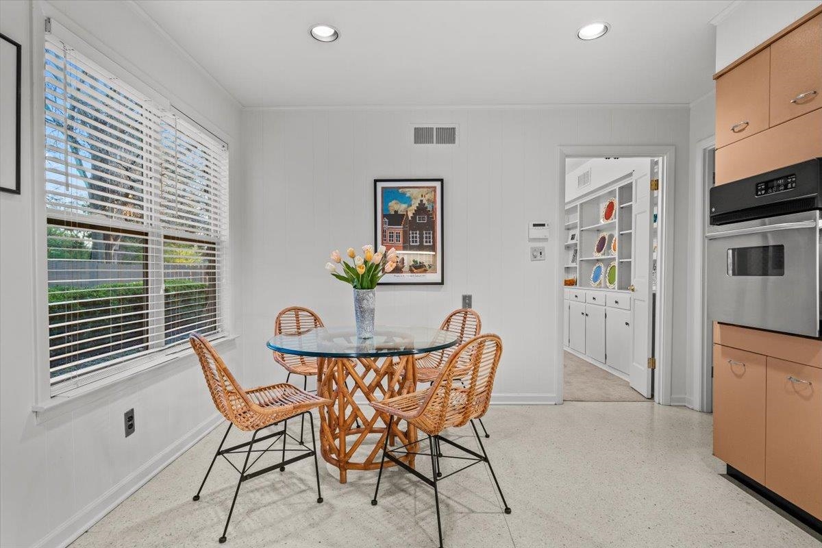 4114 Village Road Memphis, TN 38117 - Photo 18 of 31