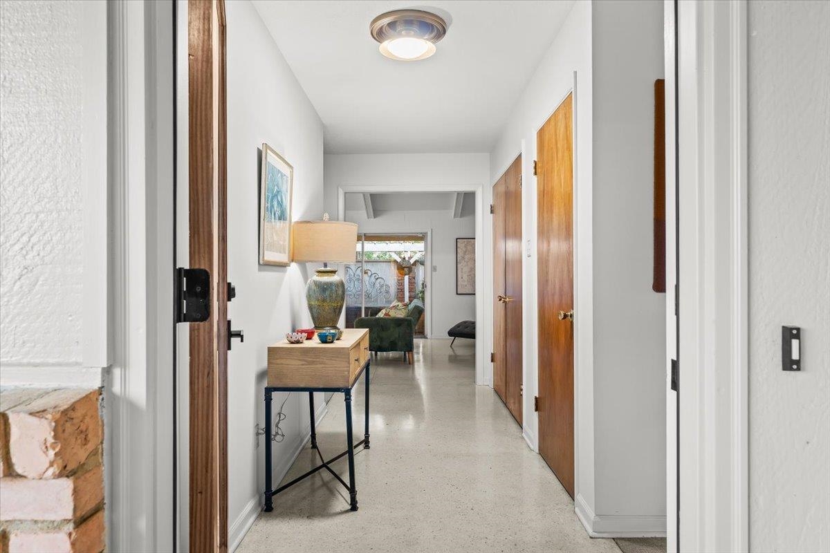 4114 Village Road Memphis, TN 38117 - Photo 9 of 31