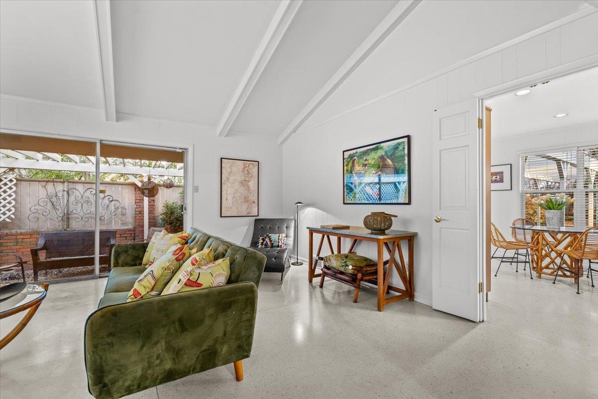 4114 Village Road Memphis, TN 38117 - Photo 10 of 31