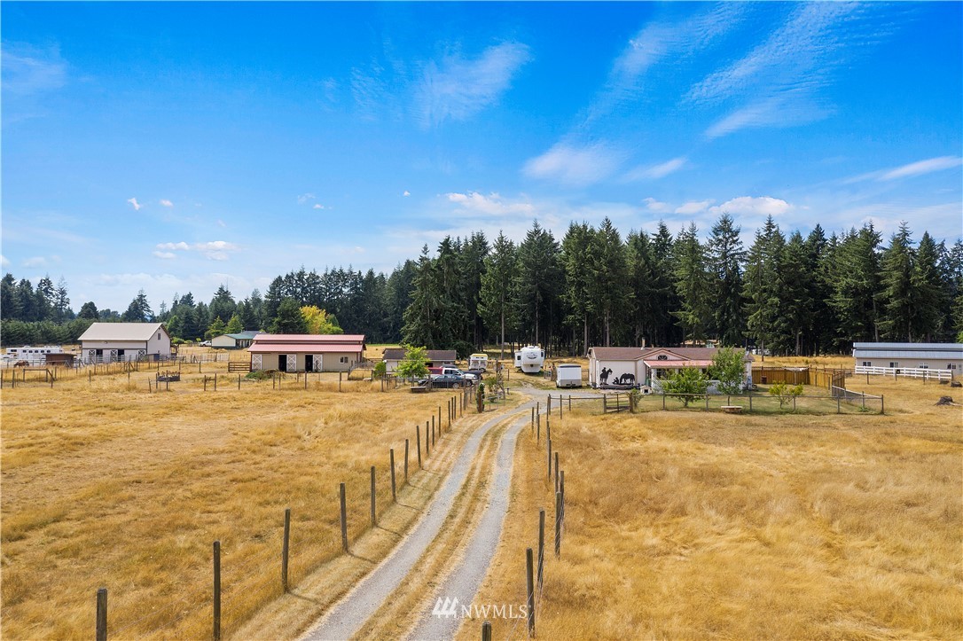 17403 Albany Street Southwest Rochester, WA 98579 - Photo 5 of 35