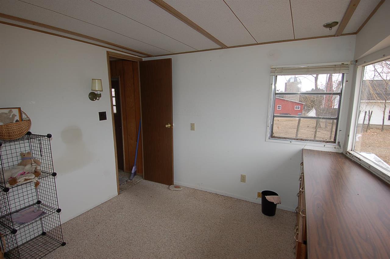 3681 North 19 Road Mesick, MI 49668 - Photo 32 of 48 1860132-31.JPG