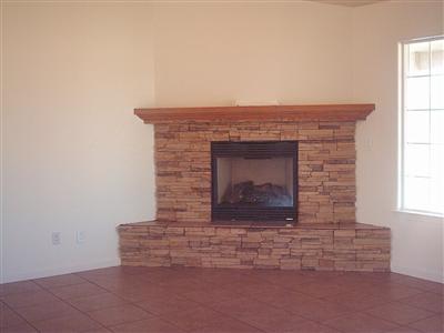20190 Brightwood Road Madera, CA 93638 - Photo 5 of 11 Gallery Image 5