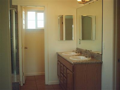 20190 Brightwood Road Madera, CA 93638 - Photo 8 of 11 Gallery Image 8